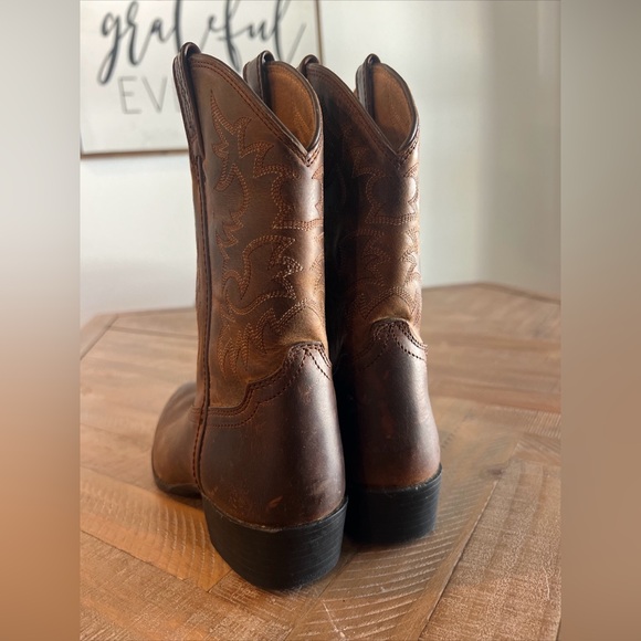 Kid's ARIAT 4LR Heritage Western Cowboy Boots, Brown, Sz 3 - Picture 3 of 7